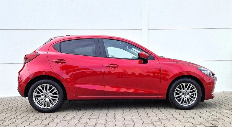 Mazda 2 cena 74900 przebieg: 10568, rok produkcji 2021 z Wieluń małe 232